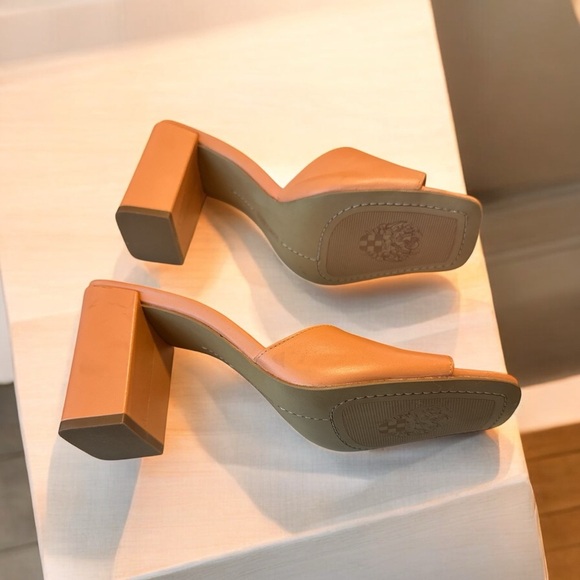 Vince Camuto Block Heel Slide Sandals | Size 8M | Cantaloupe Orange | New - Picture 4 of 9